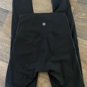 Lululemon Wunder Under leggings